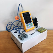 Load image into Gallery viewer, Animal clinic Handheld Veterinary Pulse Oximeter